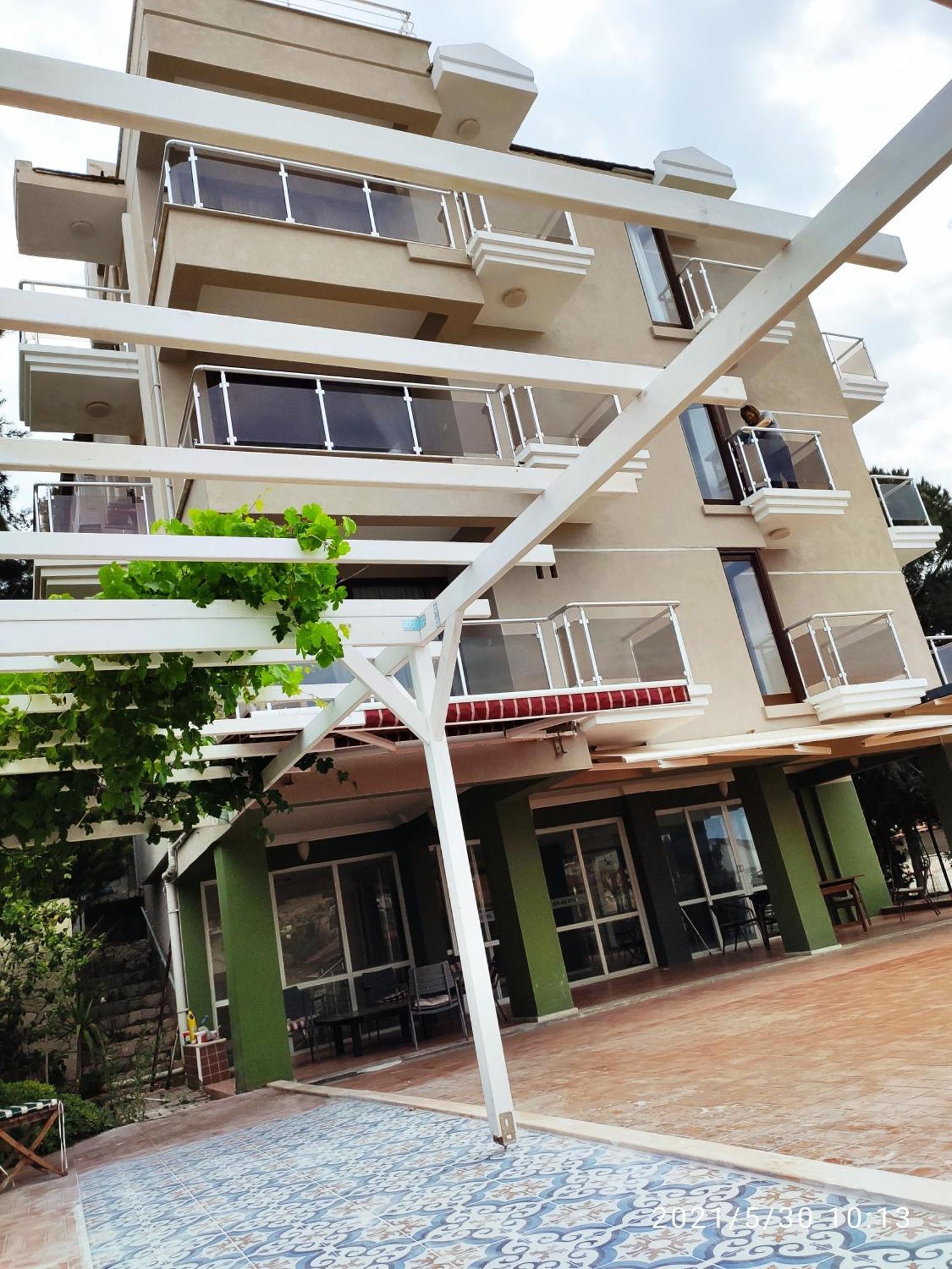 Atlas Apart Hotel Cesme Bagian luar foto