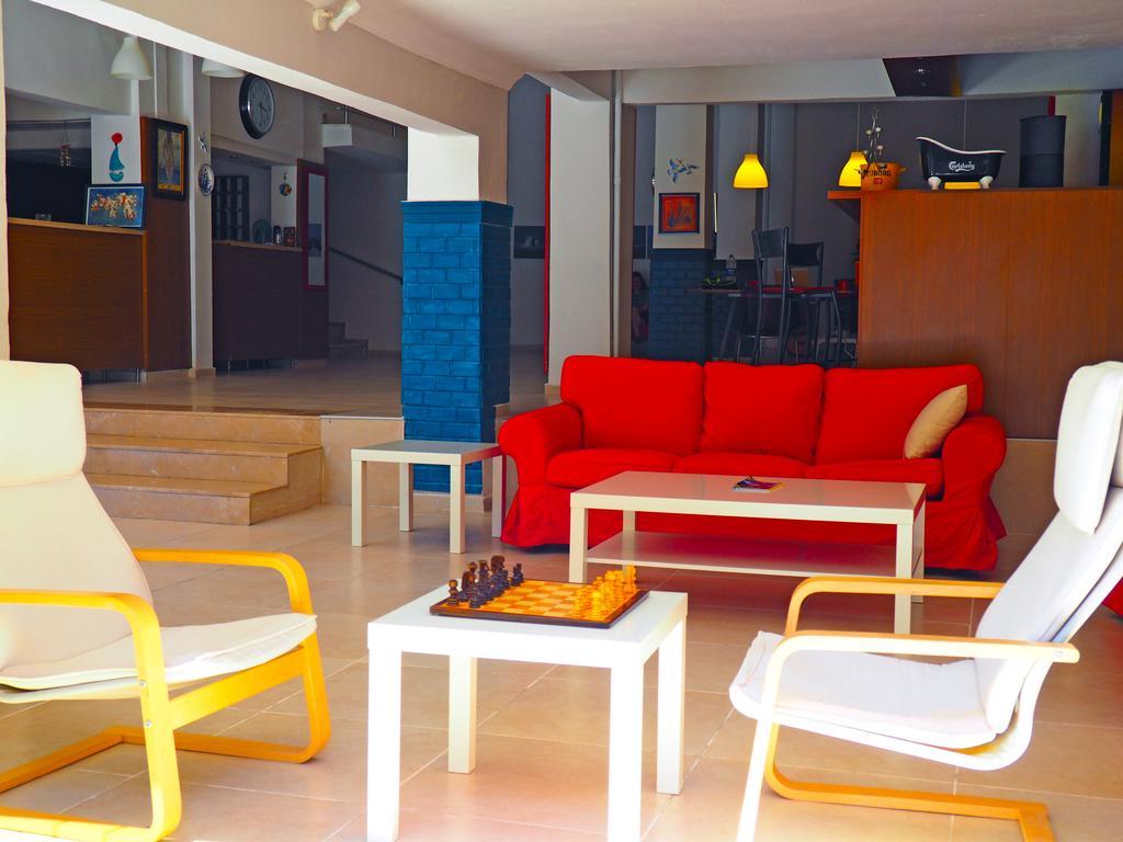 Atlas Apart Hotel Cesme Bagian luar foto