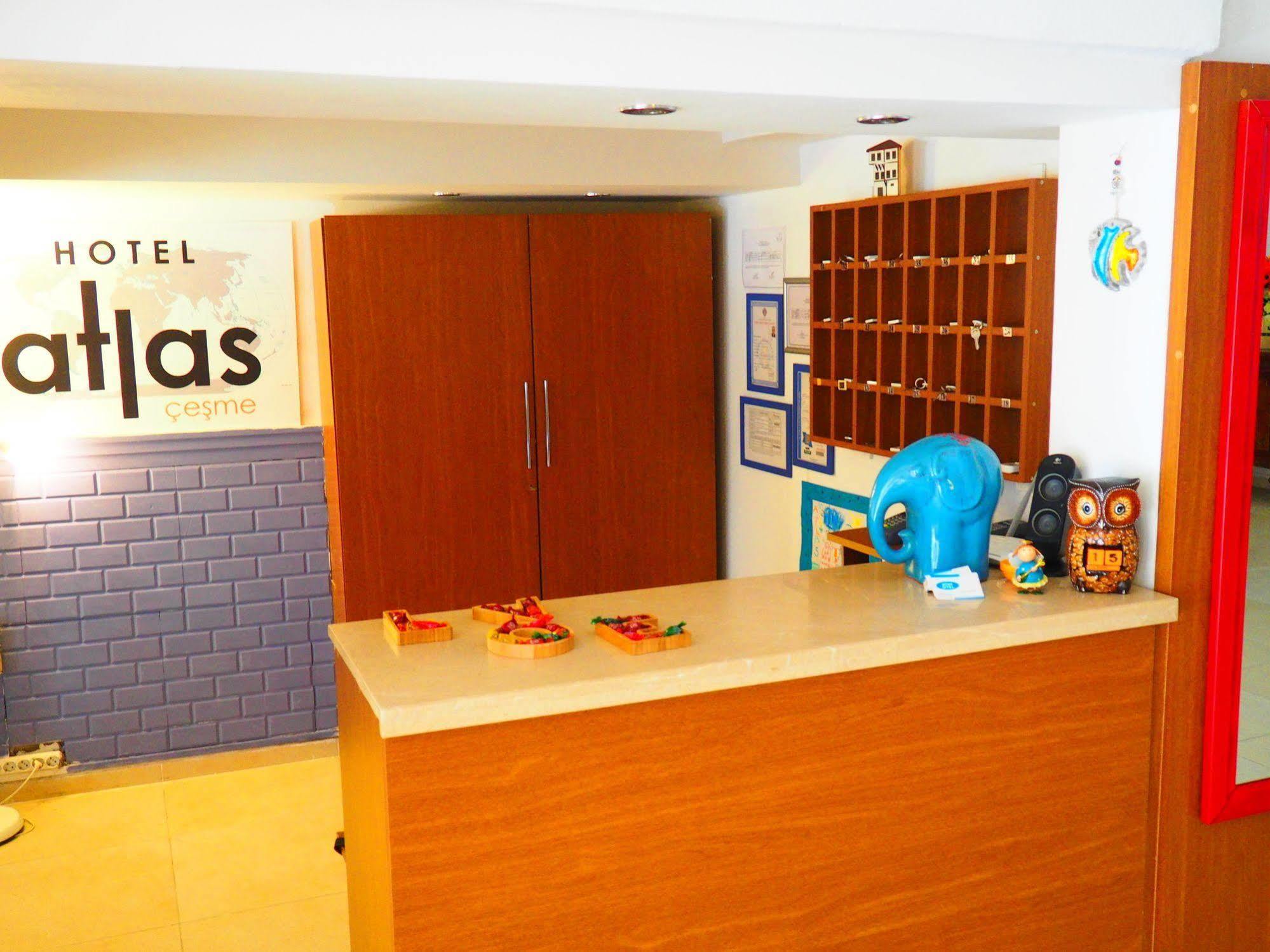 Atlas Apart Hotel Cesme Bagian luar foto