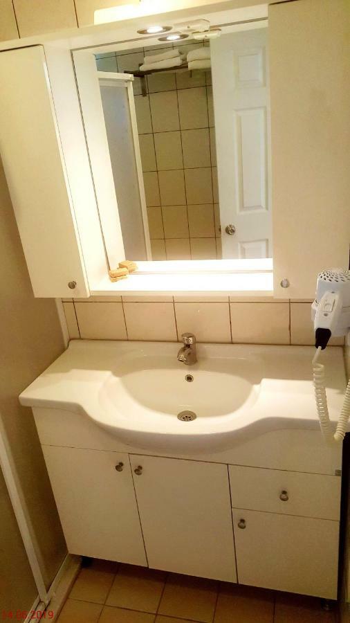 Atlas Apart Hotel Cesme Bagian luar foto